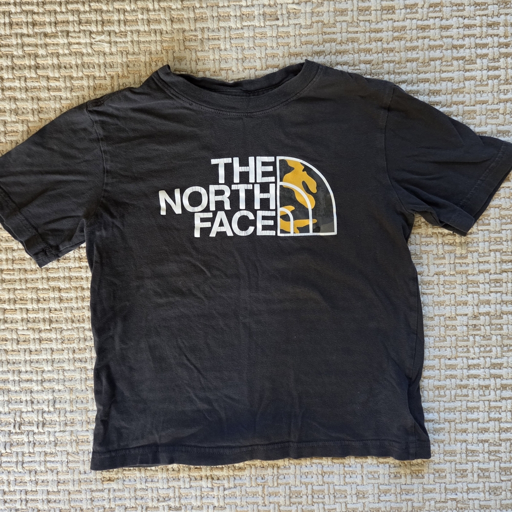 The North Face Boys T-shirt